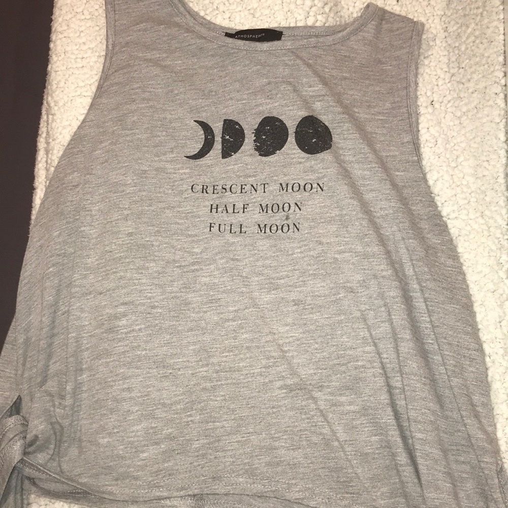 Grey graphic tank top
